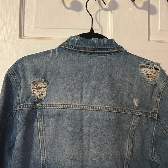 Sneak Peek Women's Large Distressed Jean Denim Jacket Blue - Picture 9 of 11
